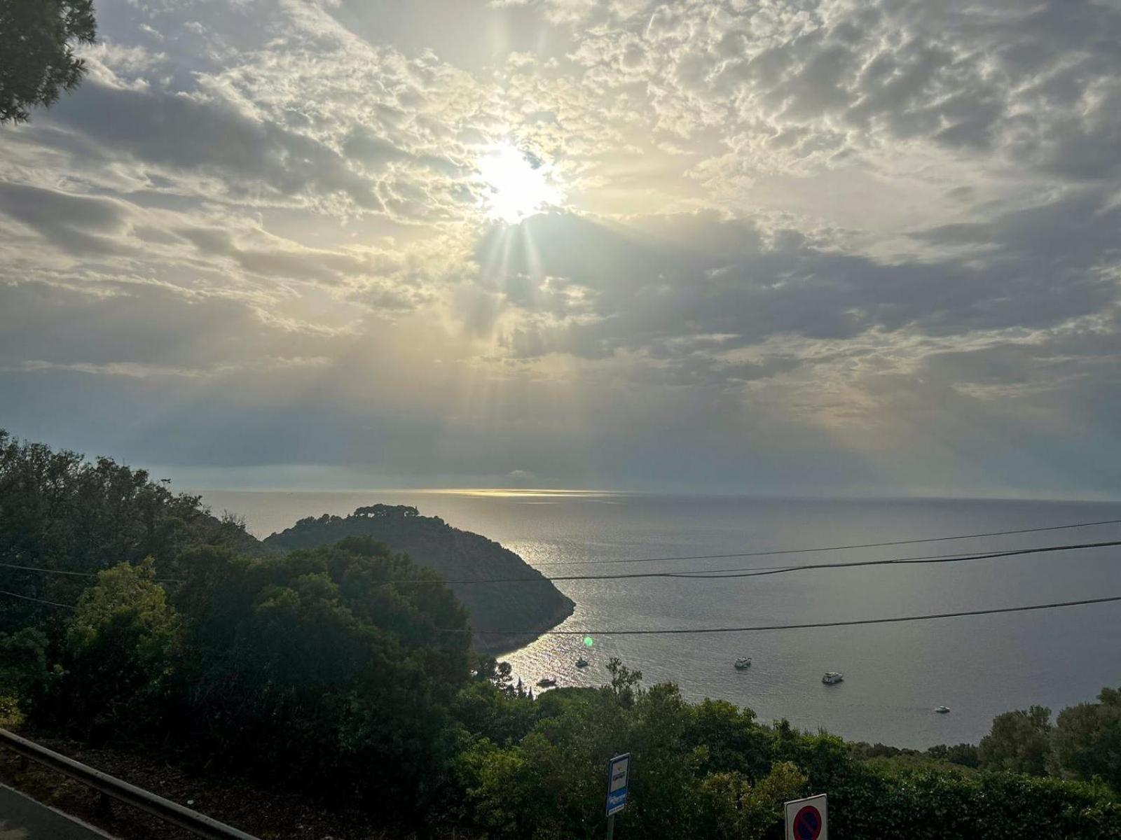 Villa Velta Sea Sunset ポルト・サント・ステーファノ エクステリア 写真