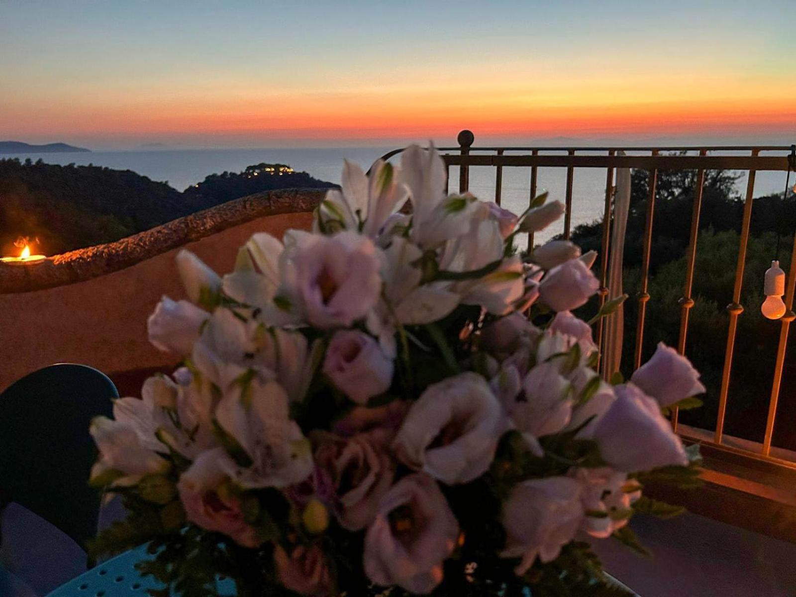 Villa Velta Sea Sunset ポルト・サント・ステーファノ エクステリア 写真