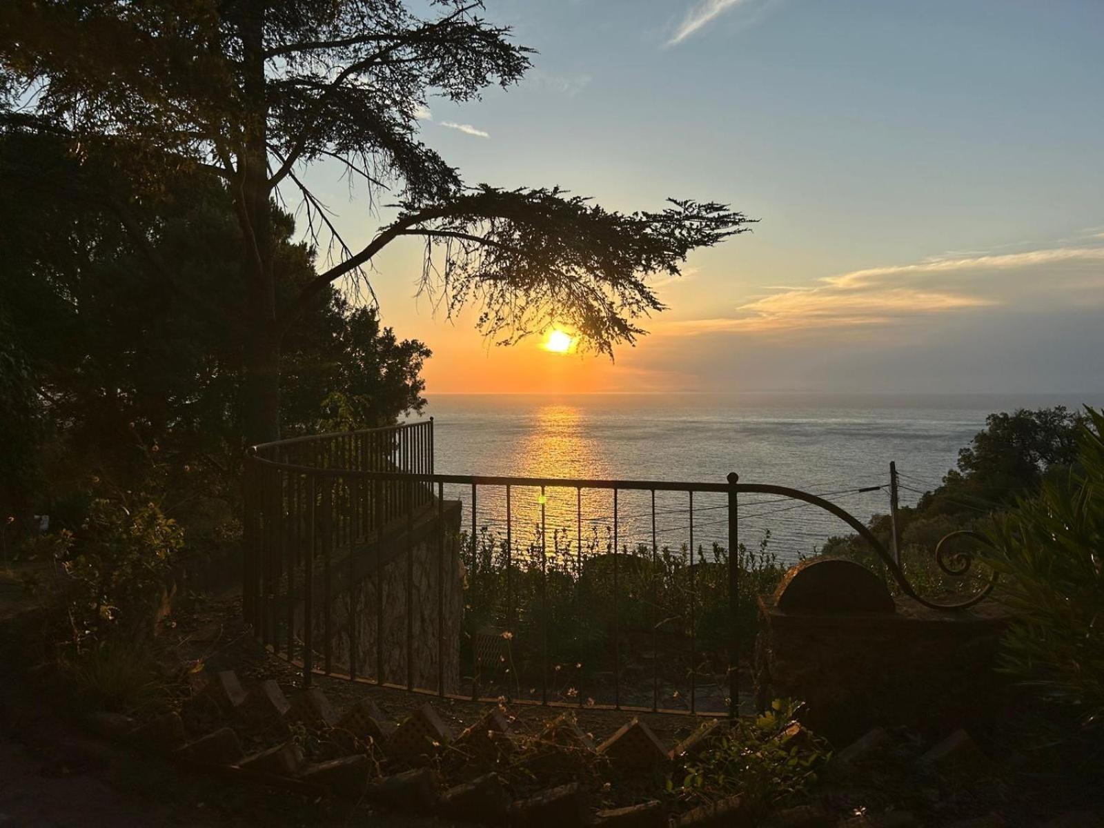 Villa Velta Sea Sunset ポルト・サント・ステーファノ エクステリア 写真